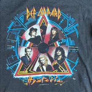 Vintage 1988 Def Leppard Hysteria Tour Graphic Tee – Distressed – Size XL